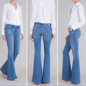 Level 99 Dahlia Flare Fit Jean (31/L)